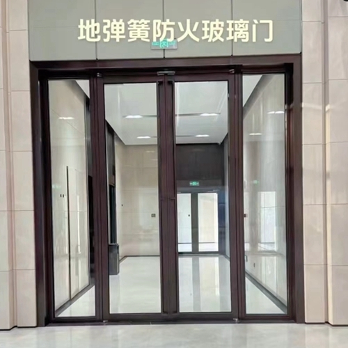 湖南防火門廠家介紹地彈簧防火門的應(yīng)用場(chǎng)景！